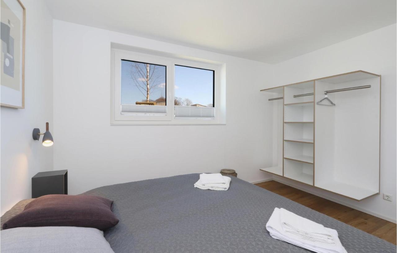 Beautiful Home In Lembruch-Duemmer See With Wifi Luaran gambar