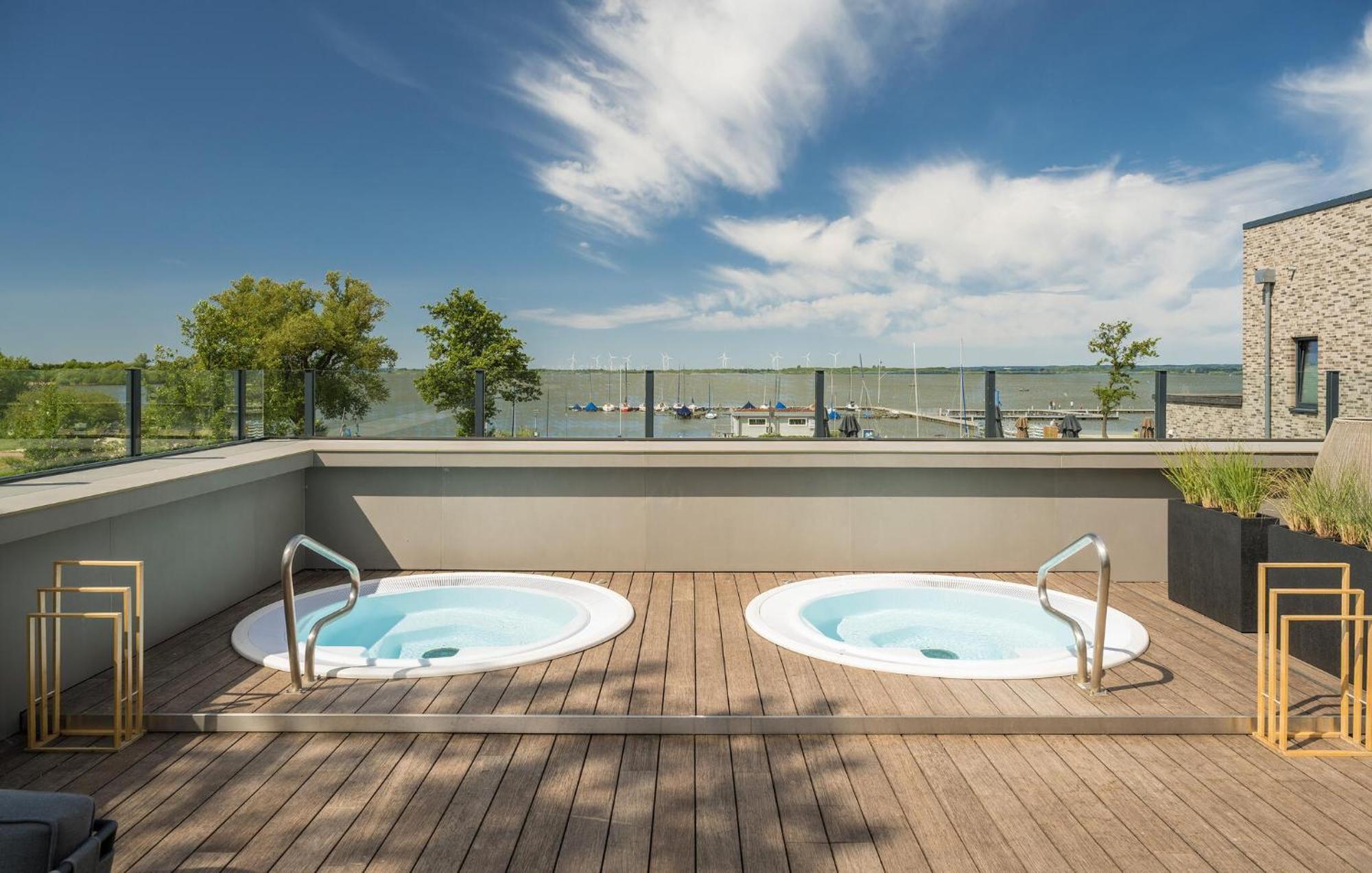 Beautiful Home In Lembruch-Duemmer See With Wifi Luaran gambar